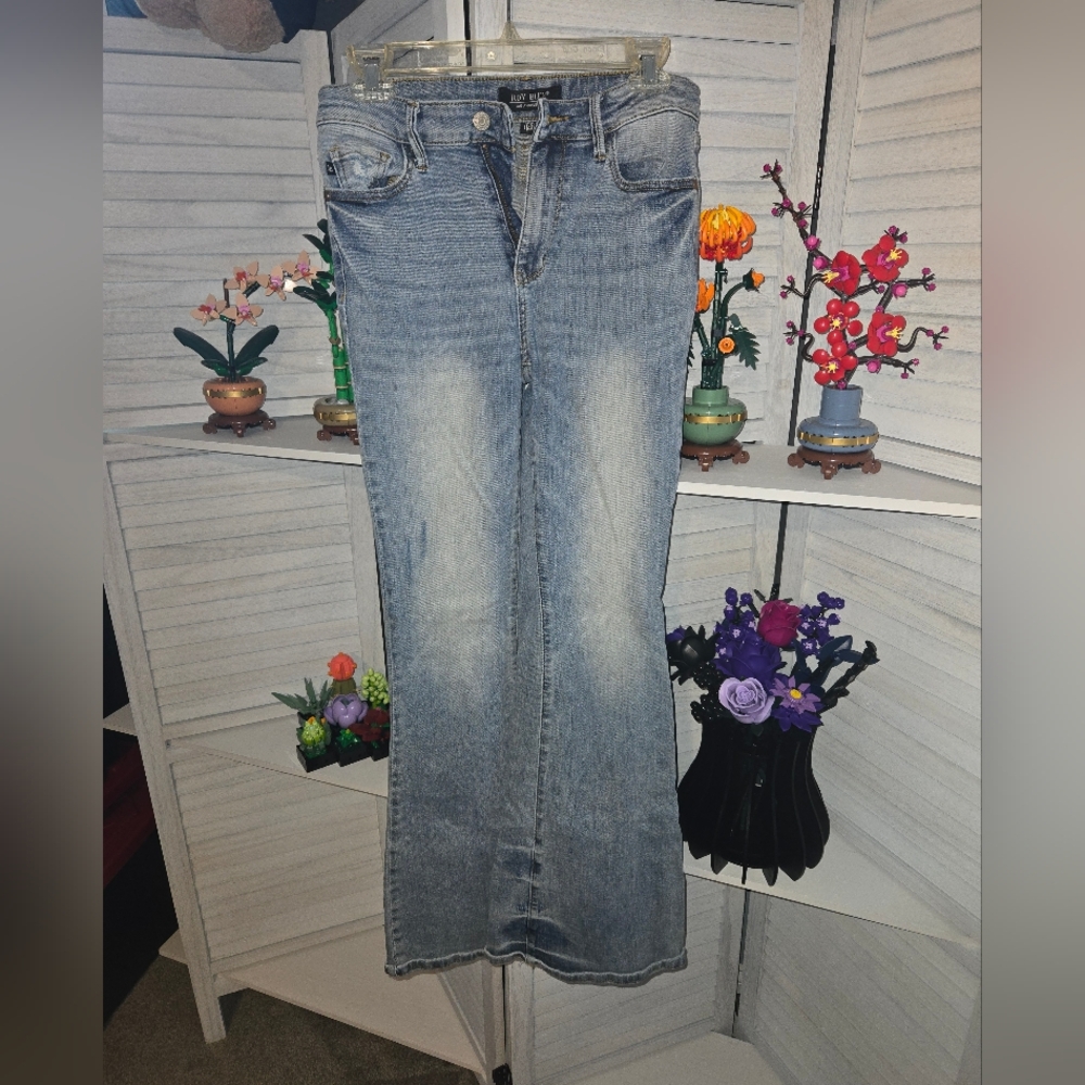 Judy Blue Light Wash Flare Jeans Size 7 Or 28